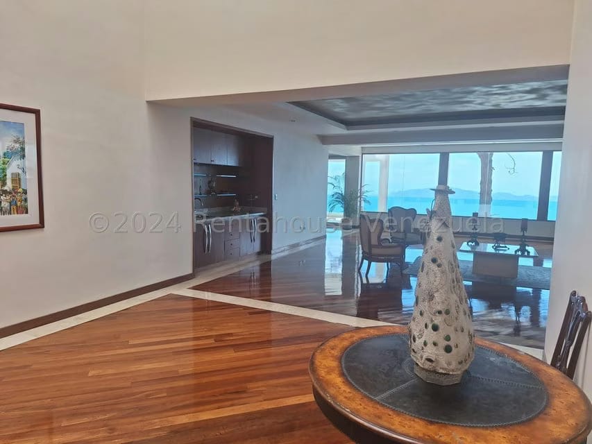 Casa (Multipes Niveles) en Venta en Alto Hatillo, Distrito Metropolitano - 5
