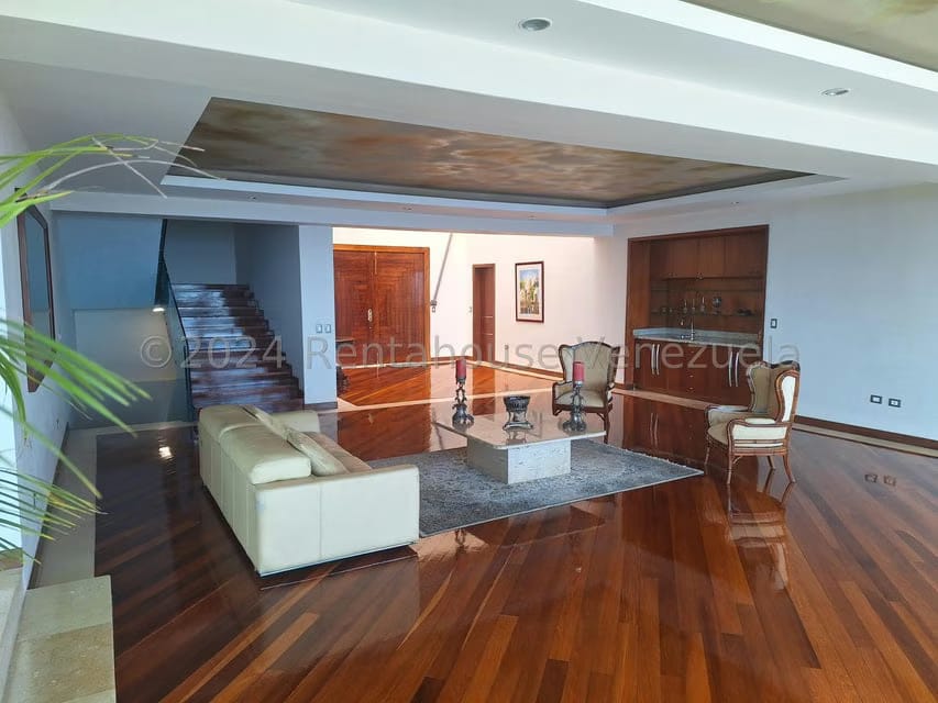 Casa (Multipes Niveles) en Venta en Alto Hatillo, Distrito Metropolitano - 7