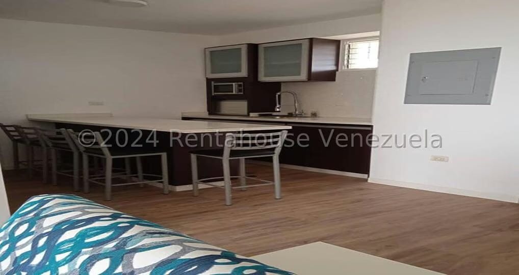 Apartamento (1 Nivel) en Venta en Conjunto Vacacional Las Palmeras de Aguasal, Miranda - 4