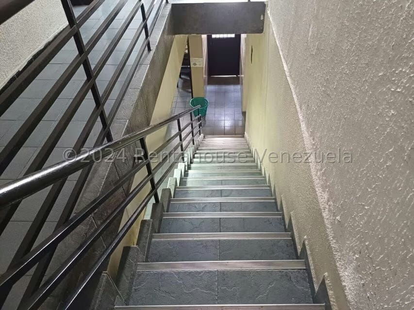 Comercial (Posada) en Venta en La Florida, Distrito Metropolitano - 11