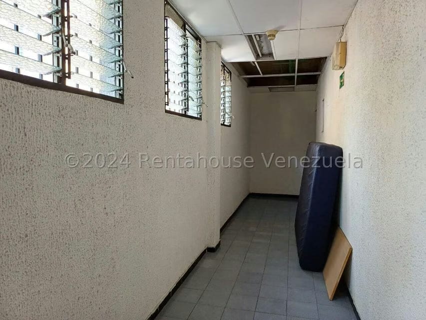 Comercial (Posada) en Venta en La Florida, Distrito Metropolitano - 16