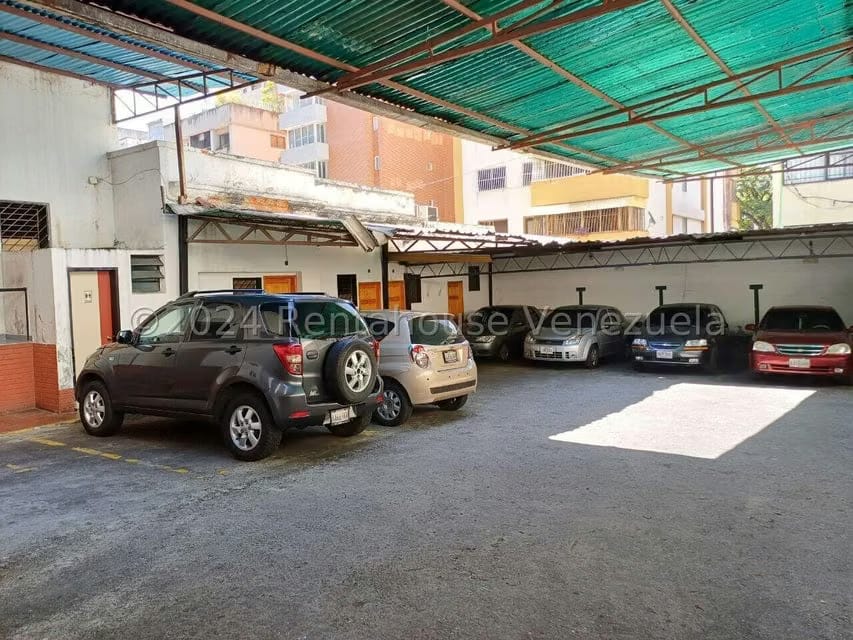 Comercial (Posada) en Venta en La Florida, Distrito Metropolitano - 10