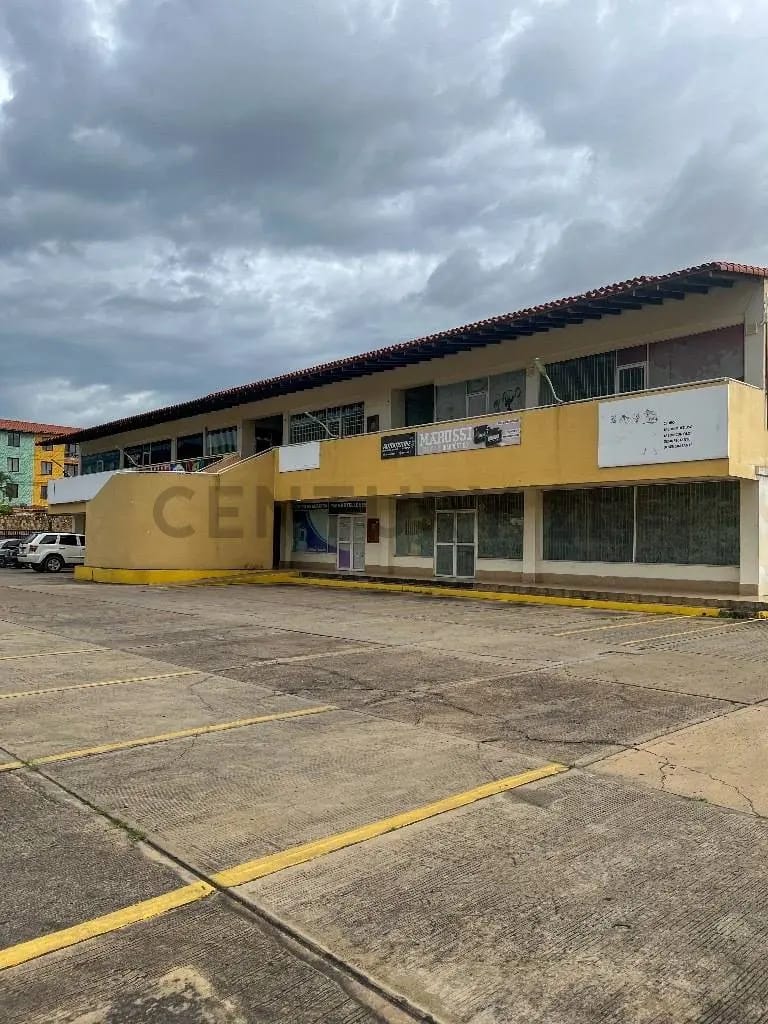 Local Comercial en Venta de Lomas del Mar, Barcelona - 2