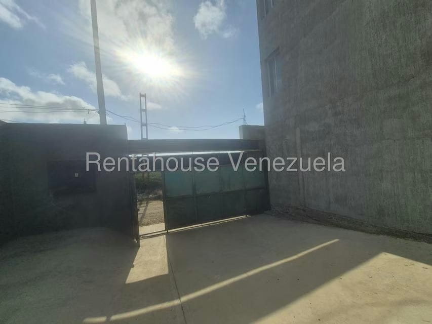 Comercial (Edificio) en Venta en Puerta Maraven, Falcon - 9