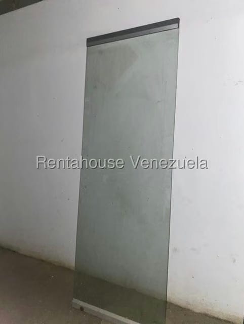 Comercial (Local Comercial) en Alquiler en Las Islas, Miranda - 11