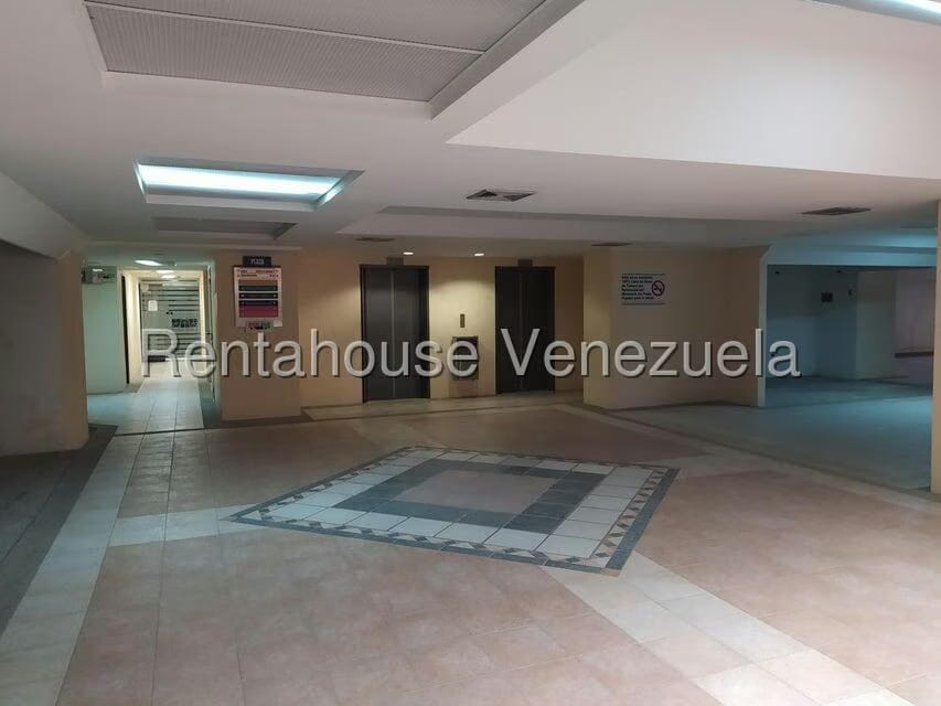 Comercial (Local Comercial) en Alquiler en Las Islas, Miranda - 6