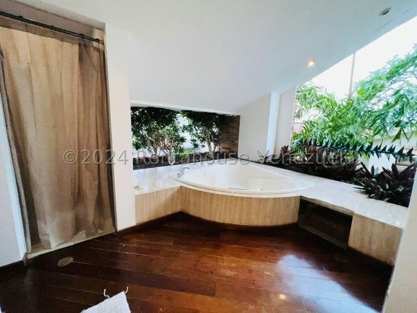Casa (Duplex) en Venta en Colinas De Santa Rosa, Lara - 19