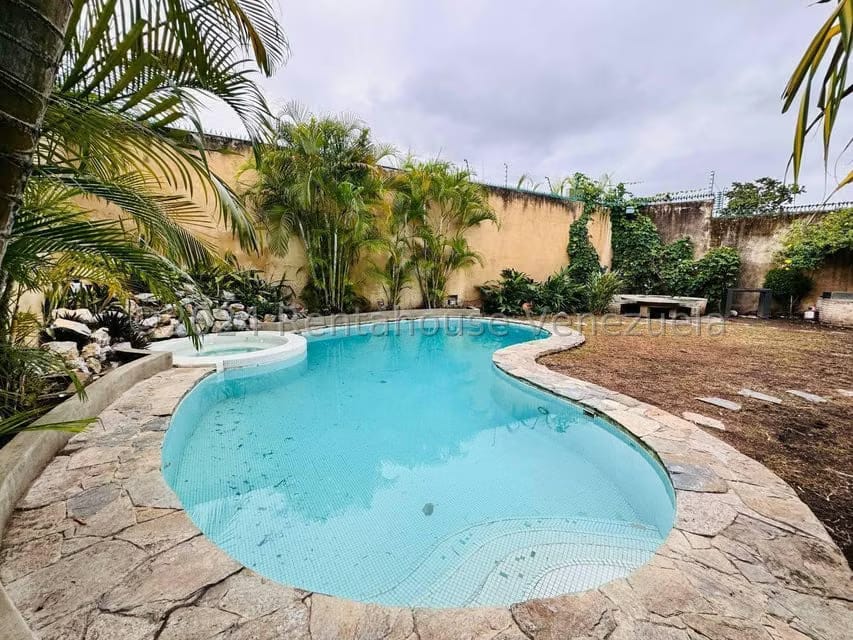 Casa (Duplex) en Venta en Colinas De Santa Rosa, Lara - 31