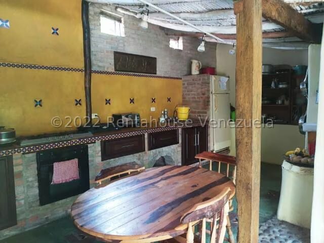 Casa (1 Nivel) en Venta en Centro, Lara - 9