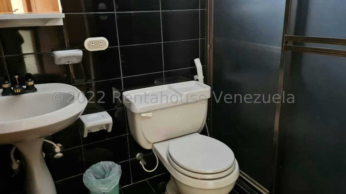 Casa (Contemporaneo) en Venta en Pueblo Nuevo Sur, Anzoategui - 14