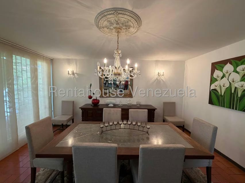 Casa (Multipes Niveles) en Venta en Prados del Este, Distrito Metropolitano - 12