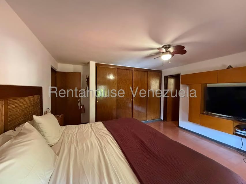 Casa (Multipes Niveles) en Venta en Prados del Este, Distrito Metropolitano - 30