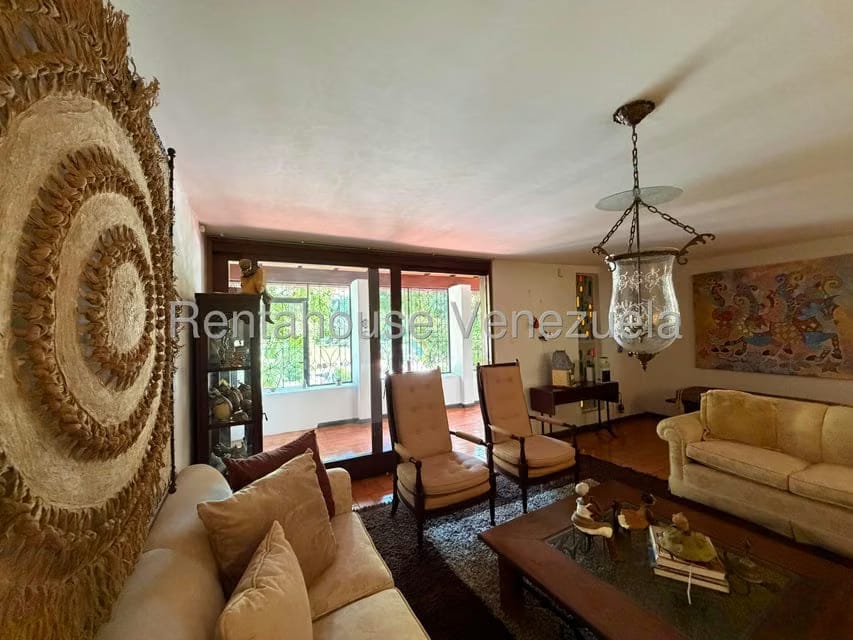 Casa (Multipes Niveles) en Venta en Prados del Este, Distrito Metropolitano - 5