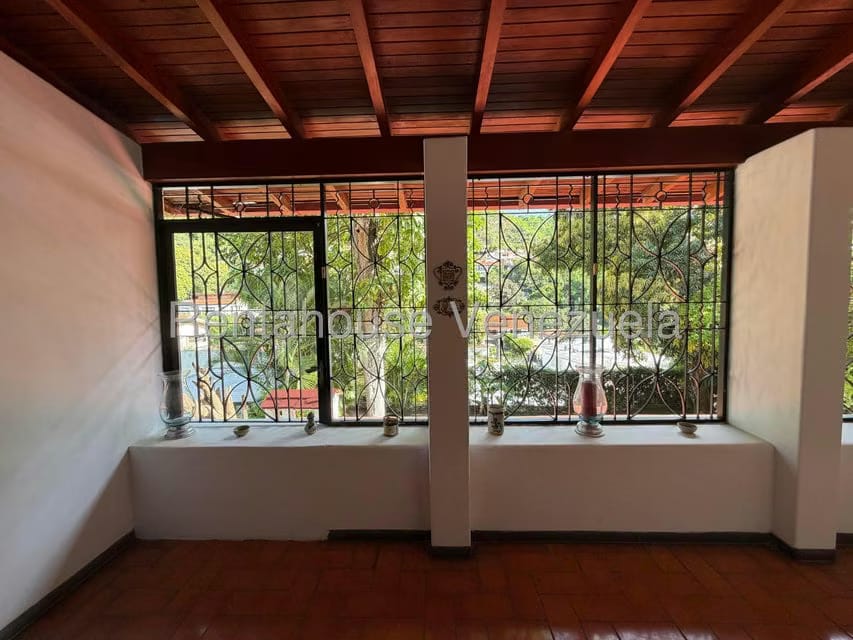 Casa (Multipes Niveles) en Venta en Prados del Este, Distrito Metropolitano - 7
