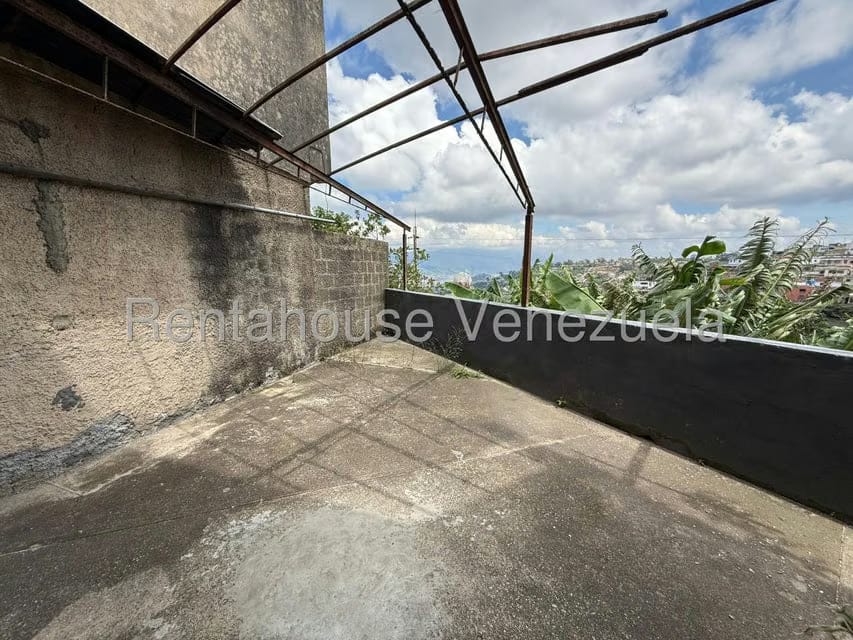 Apartamento (1 Nivel) en Alquiler en El Junquito, Distrito Metropolitano - 29