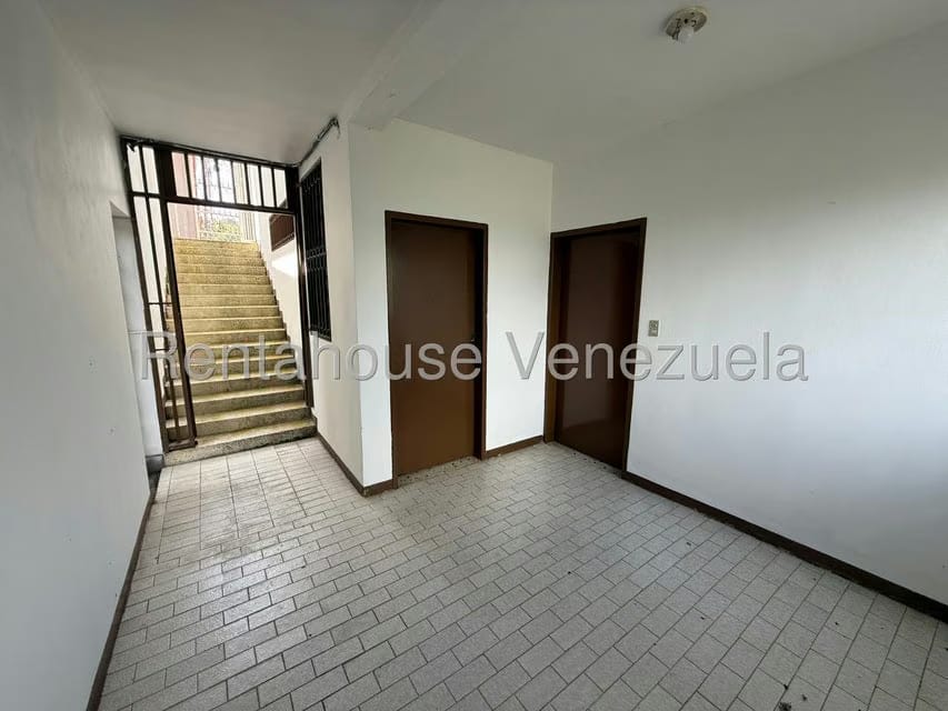 Apartamento (1 Nivel) en Alquiler en El Junquito, Distrito Metropolitano - 4