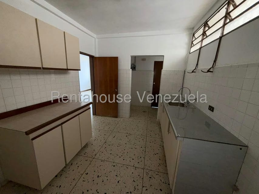 Apartamento (1 Nivel) en Alquiler en El Junquito, Distrito Metropolitano - 10
