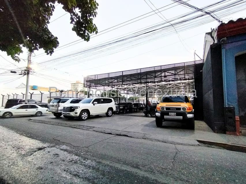 Comercial (Local Comercial) en Venta en Centro, Lara - 4