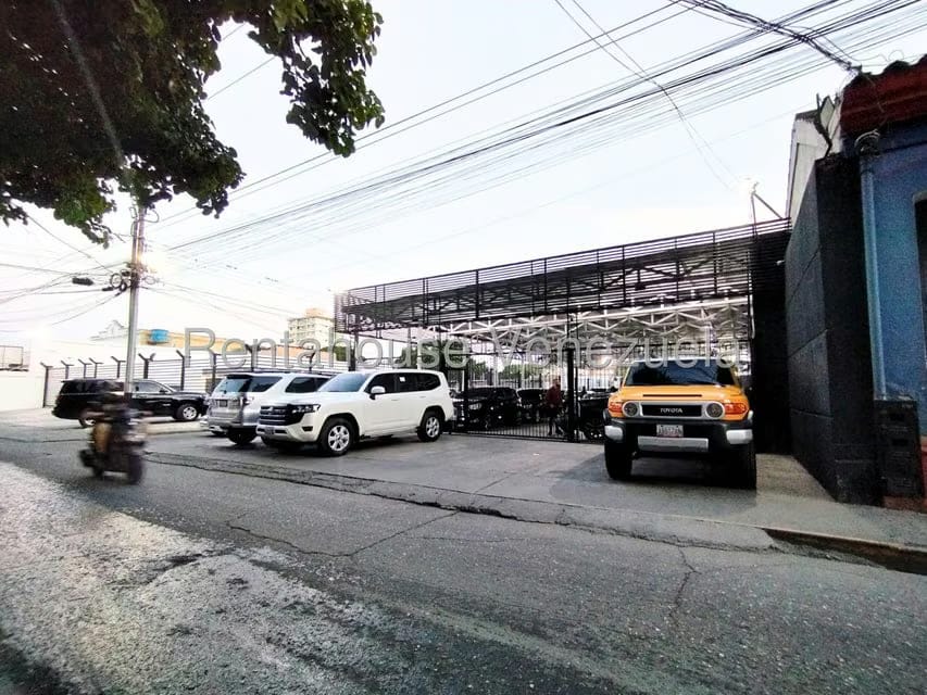 Comercial (Local Comercial) en Venta en Centro, Lara - 5
