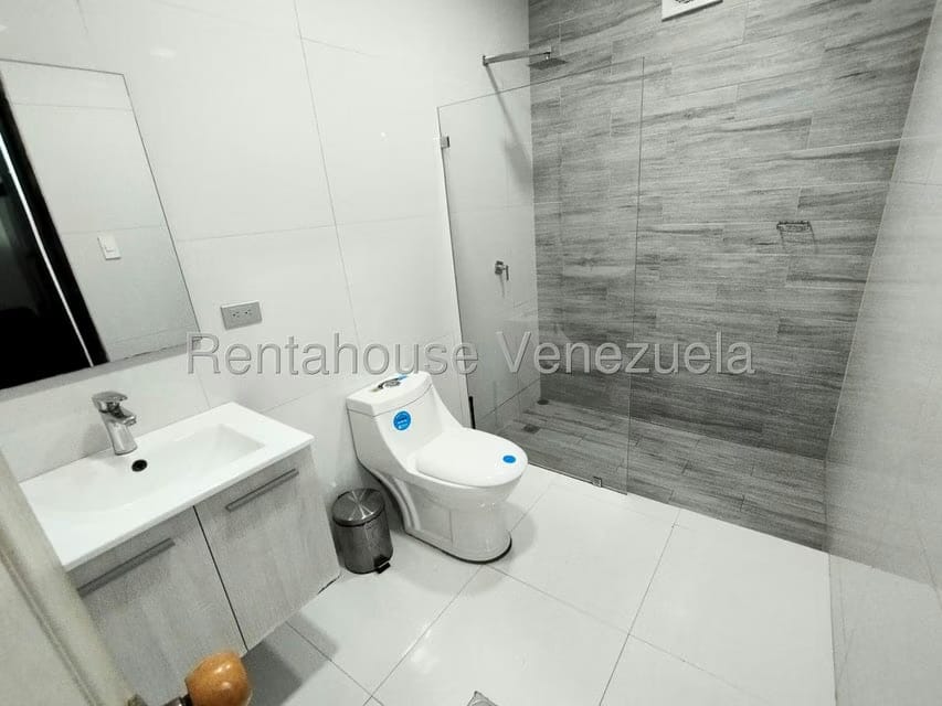 Comercial (Local Comercial) en Venta en Centro, Lara - 45