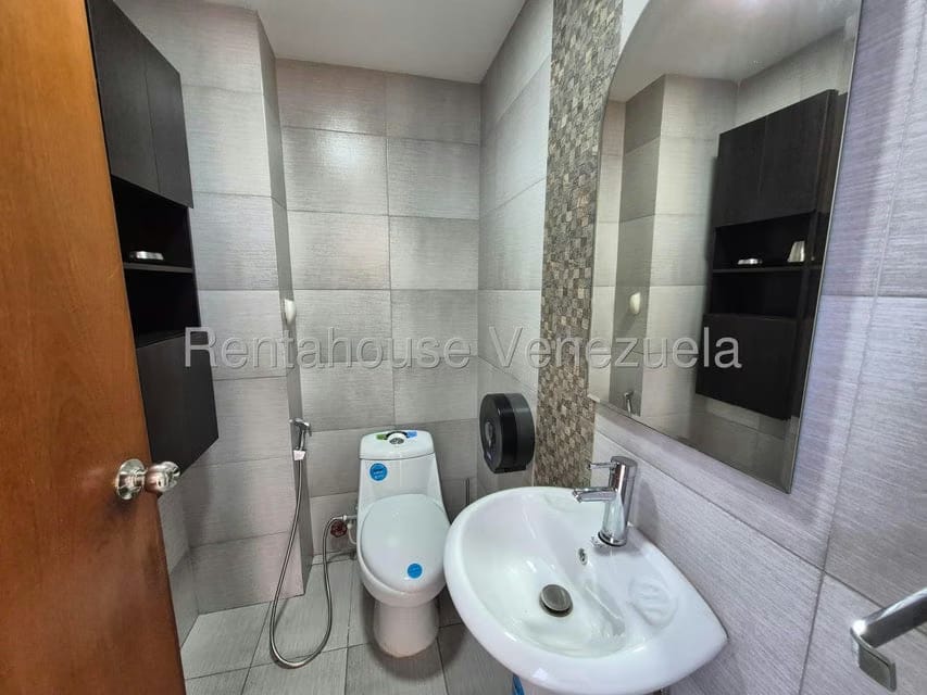 Comercial (Local Comercial) en Venta en 5 de Julio, Zulia - 16