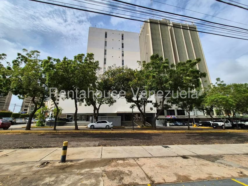 Comercial (Local Comercial) en Venta en 5 de Julio, Zulia - 18