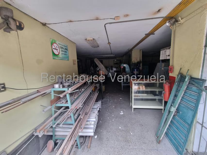 Comercial (Local Comercial) en Venta en Montecristo, Distrito Metropolitano - 2