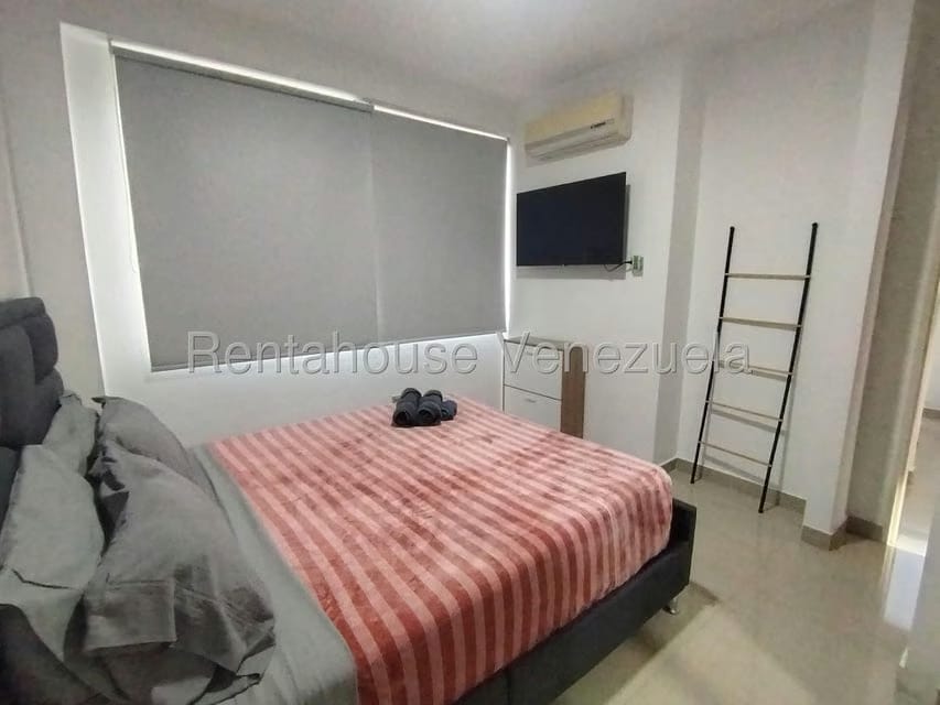 Apartamento (1 Nivel) en Venta en El Bosque, Distrito Metropolitano - 11