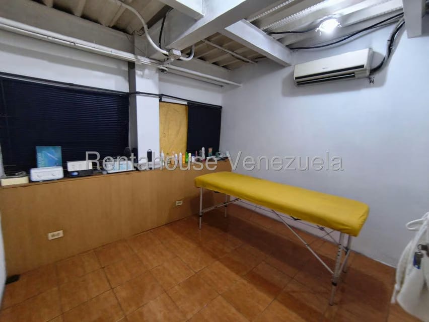Comercial (Local Comercial) en Venta en Parroquia Santa Rosalia, Distrito Metropolitano - 12