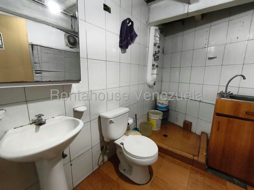 Comercial (Local Comercial) en Venta en Parroquia Santa Rosalia, Distrito Metropolitano - 16