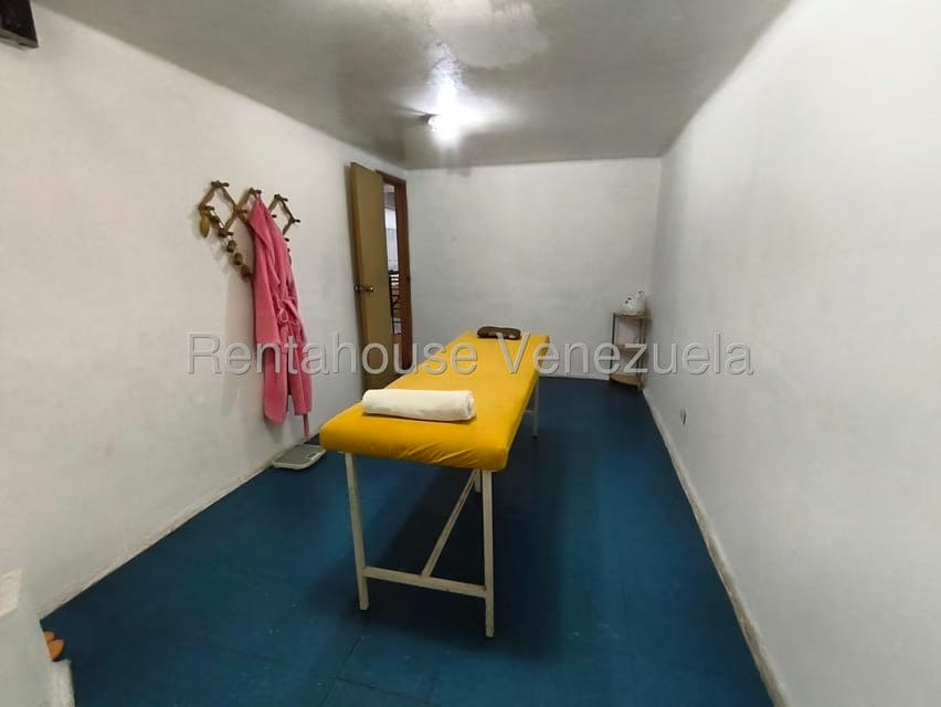 Comercial (Local Comercial) en Venta en Parroquia Santa Rosalia, Distrito Metropolitano - 8