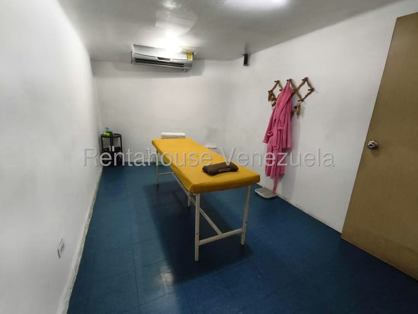 Comercial (Local Comercial) en Venta en Parroquia Santa Rosalia, Distrito Metropolitano - 9