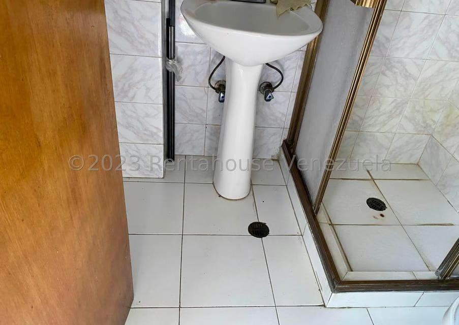 Casa (Duplex) en Venta en Montecristo, Distrito Metropolitano - 32