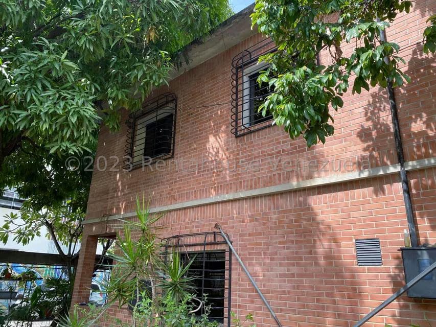 Casa (Duplex) en Venta en Montecristo, Distrito Metropolitano - 43