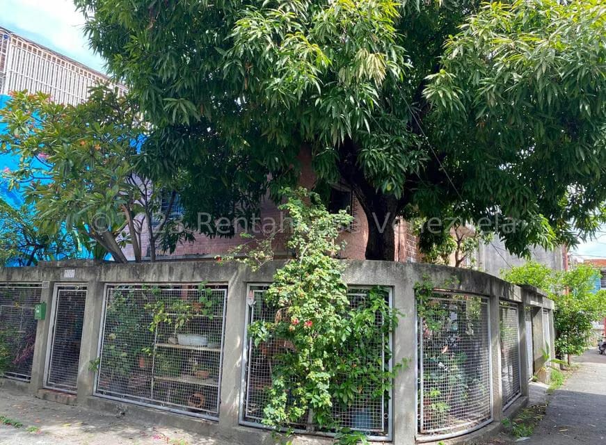 Casa (Duplex) en Venta en Montecristo, Distrito Metropolitano - 44