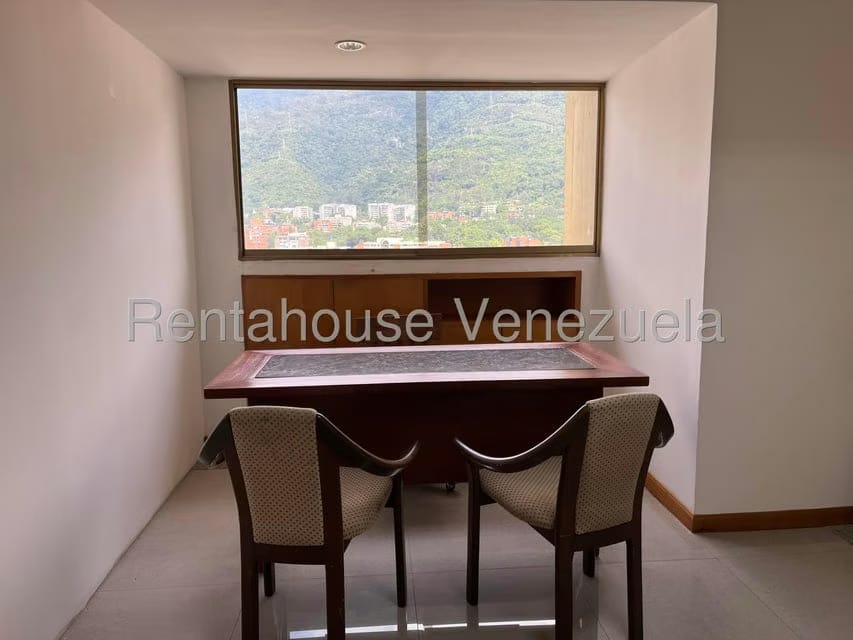 Comercial (Oficina) en Venta en Los Dos Caminos, Distrito Metropolitano - 6