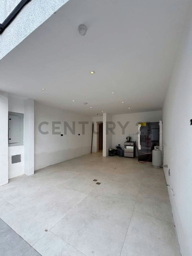 Casa Nueva a Estrenar en Calle San Roman - 13