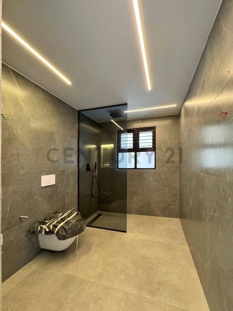 Casa Nueva a Estrenar en Calle San Roman - 10