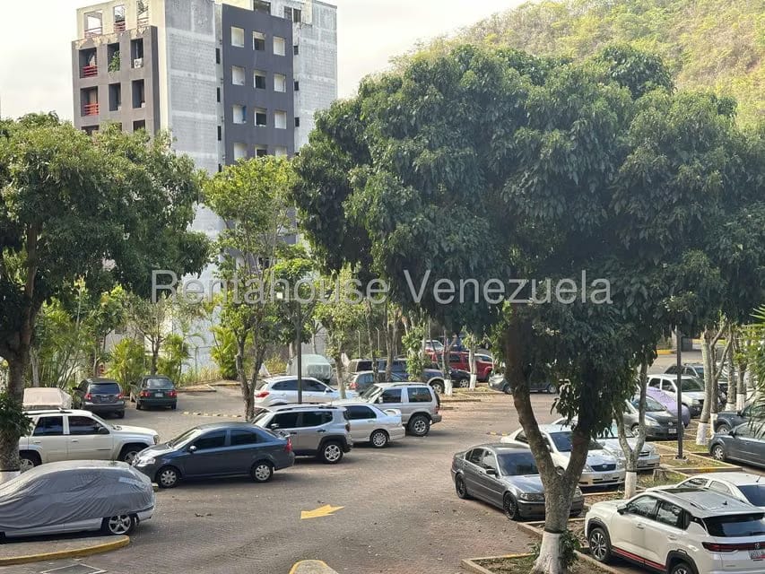 Apartamento (1 Nivel) en Alquiler en La Alameda, Distrito Metropolitano - 12