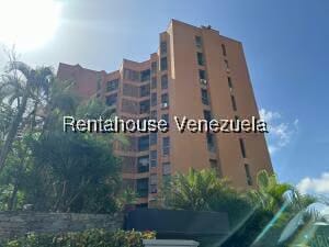 Apartamento (1 Nivel) en Alquiler en La Alameda, Distrito Metropolitano - 13