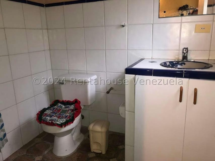 Casa (Duplex) en Venta en Oripoto, Distrito Metropolitano - 21