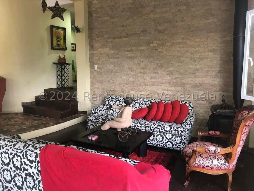 Casa (Duplex) en Venta en Oripoto, Distrito Metropolitano - 4