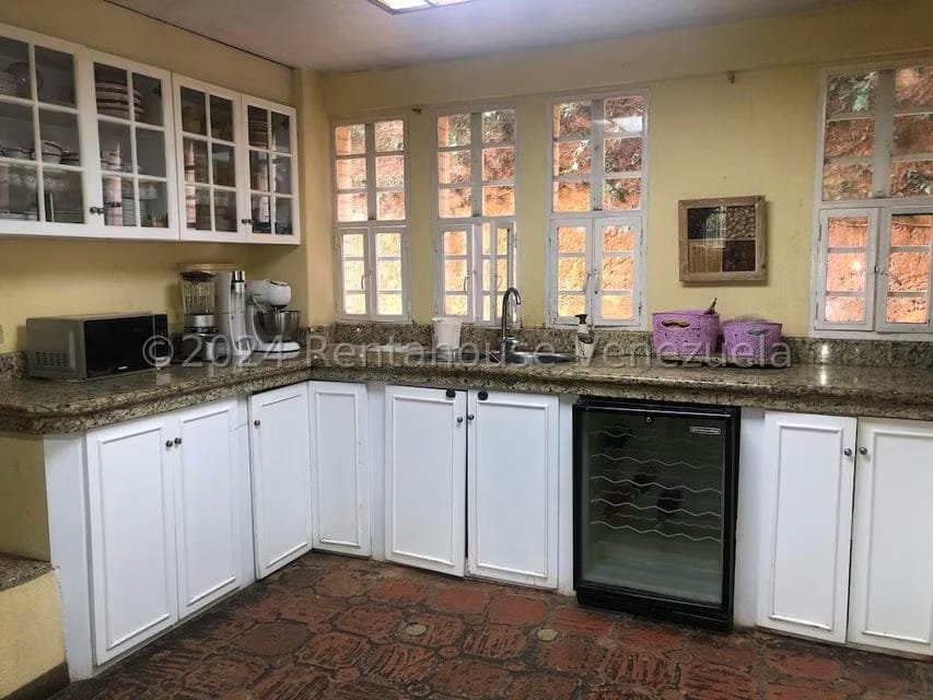 Casa (Duplex) en Venta en Oripoto, Distrito Metropolitano - 10