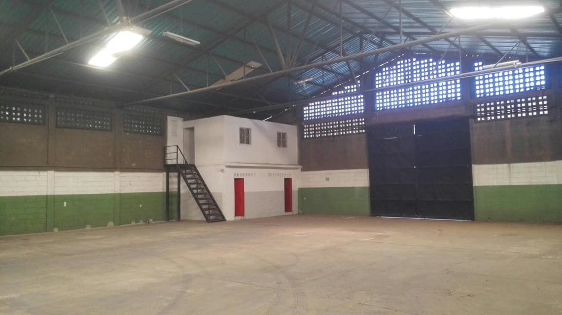 Comercial (Industrial) en Venta en Zona Industrial Sur, Zulia - 11