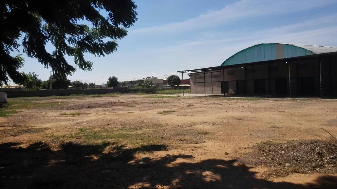 Comercial (Industrial) en Venta en Zona Industrial Sur, Zulia - 17