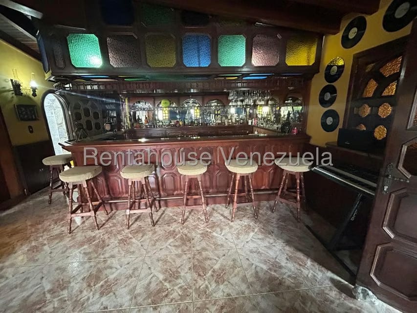 Casa (Multipes Niveles) en Venta en Los Naranjos del Cafetal, Distrito Metropolitano - 15