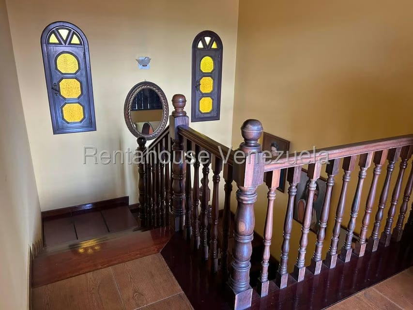 Casa (Multipes Niveles) en Venta en Los Naranjos del Cafetal, Distrito Metropolitano - 21