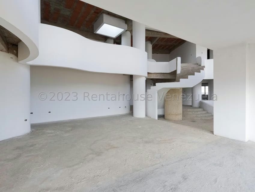 Apartamento (Penthouse) en Venta en El Pedregal, Lara - 2