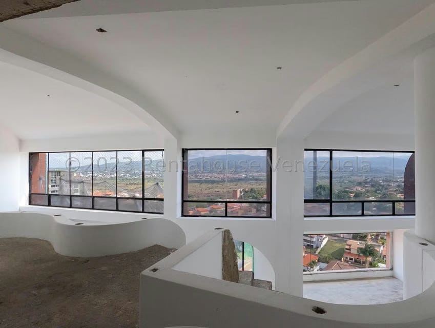 Apartamento (Penthouse) en Venta en El Pedregal, Lara - 16