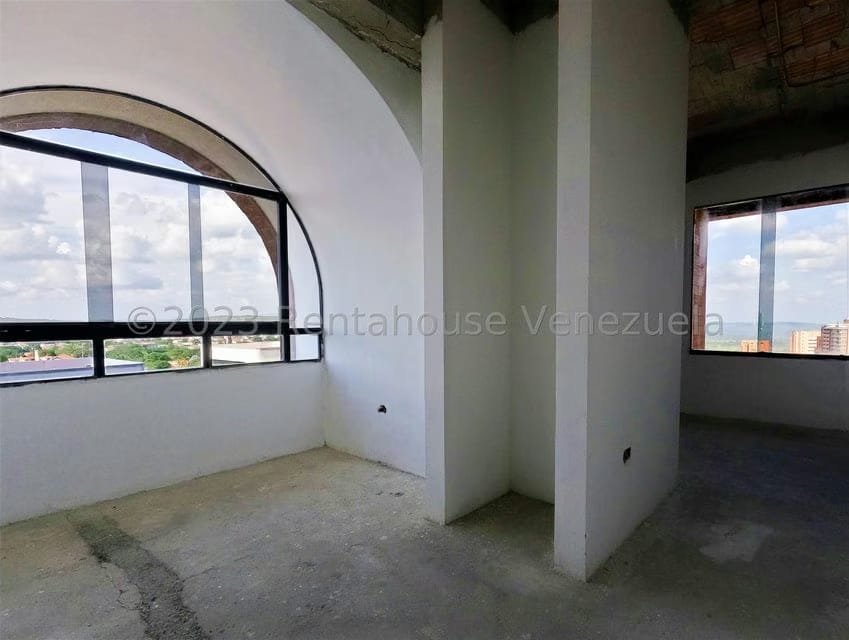 Apartamento (Penthouse) en Venta en El Pedregal, Lara - 25